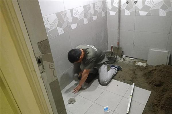 衛(wèi)生間拆除-教一下如何拆除衛(wèi)生間瓷磚？