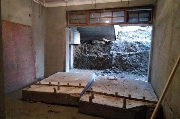 請建筑專家回答，承重墻開門洞的問題。