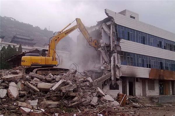 建筑拆除施工要注意哪些事項？