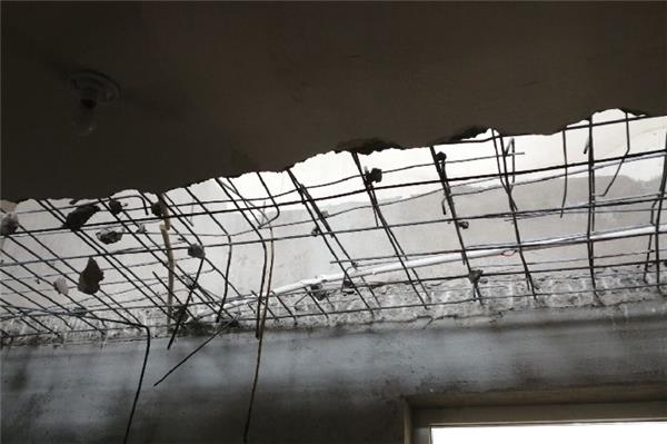 混凝土樓梯拆除應(yīng)該怎么做？混凝土樓梯拆除價格是多少？