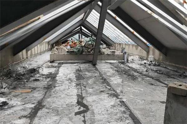 到底頂樓業(yè)主是否可以隨便改動(dòng)閣樓的露臺(tái)？