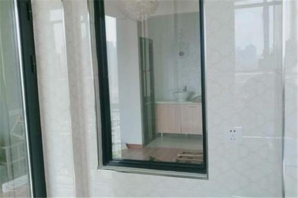 水泥墻的開(kāi)窗方法。