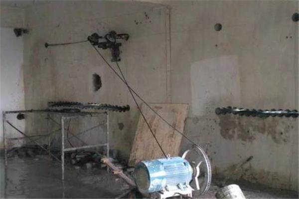 專業(yè)承攬墻體切割、樓板切割、建筑拆除工程。