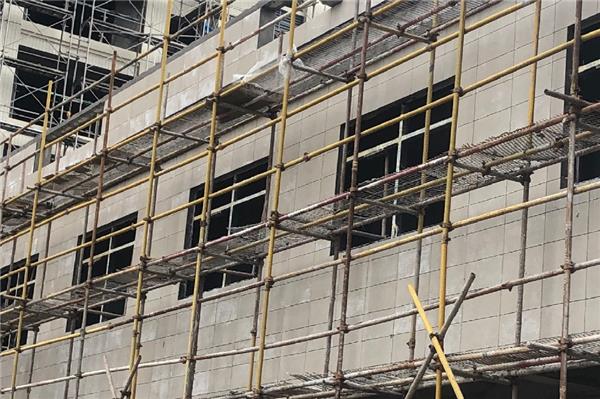 外墻瓷磚如何拆除？