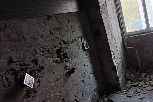 怎樣快速鏟除墻面舊瓷磚 瓷磚的拆除工具都有哪些