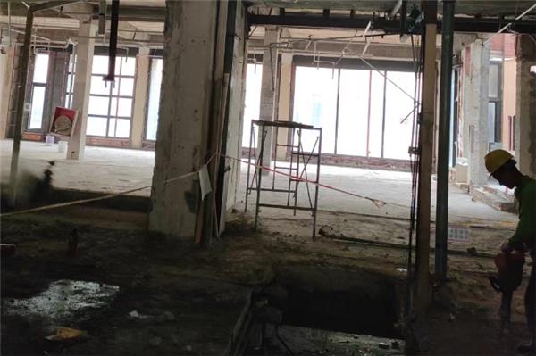 室內(nèi)工裝拆除施工注意事項(xiàng)