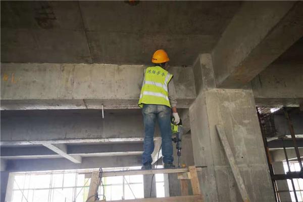 混凝土剔鑿破碎,拆除地面,混凝土拆除,多少錢一平米