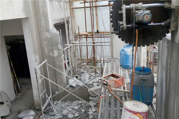 混凝土拆除與拆樓梯的方法與技巧