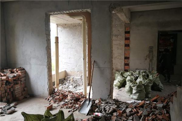 拆除公司，專業(yè)工程與室內(nèi)拆除服務(wù)