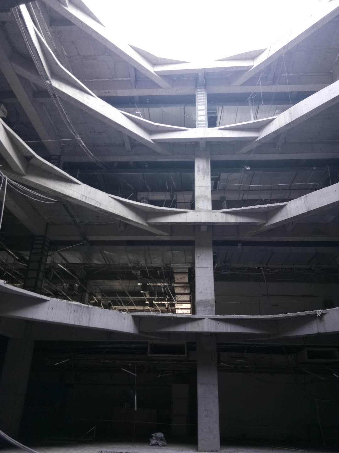 大型商場拆除順序揭秘：科學(xué)規(guī)劃保障順利進(jìn)行