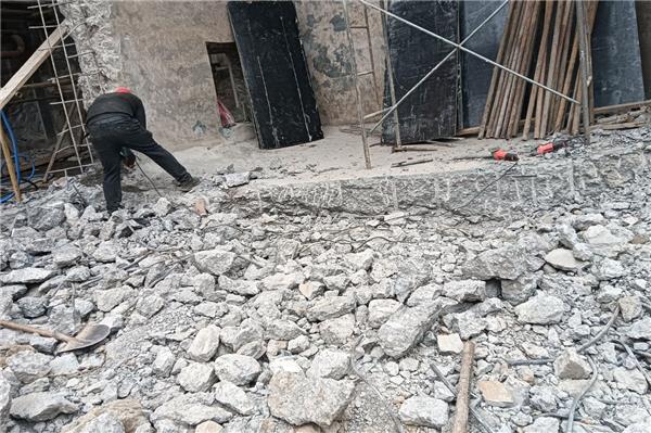 二手房裝修不需要花的三筆冤枉錢之一——破拆地面